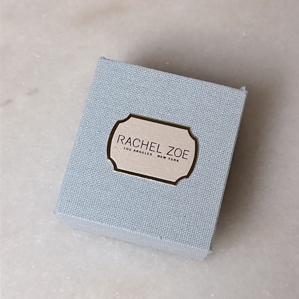 RACHEL ZOE 14KT Gold Mother Of Pearl Clover Necklace NWT - Picture 3 of 6